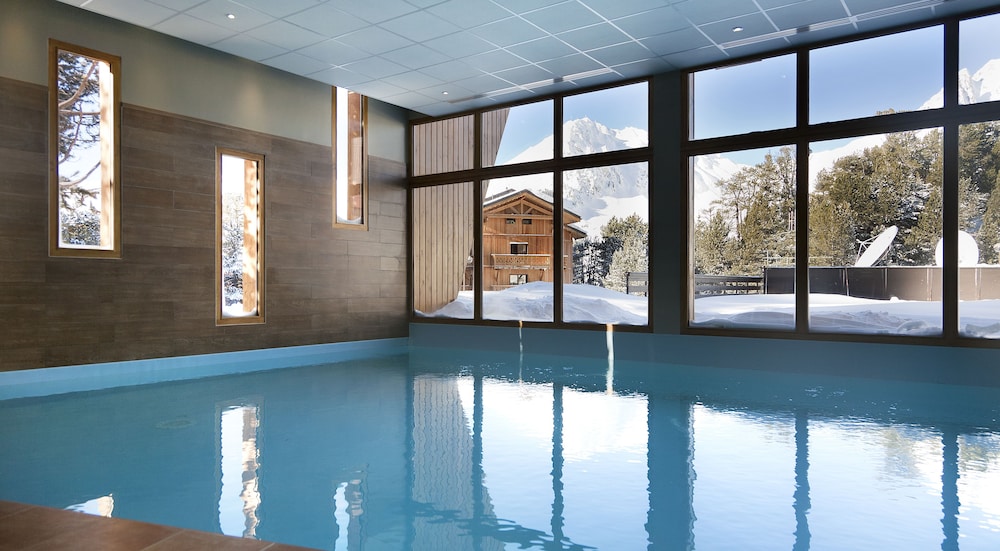 HOTEL CLUB MMV ALTITUDE ARC 2000(FORMERLY MMV HOTEL CLUB ALTITUDE) 17/50