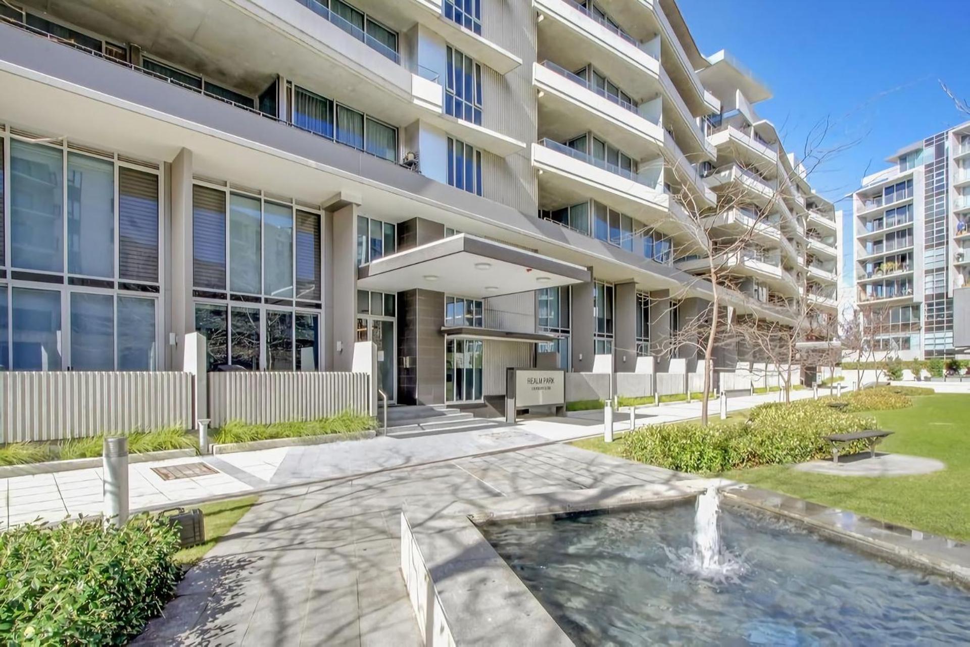 Accommodate Canberra Realm 20/24