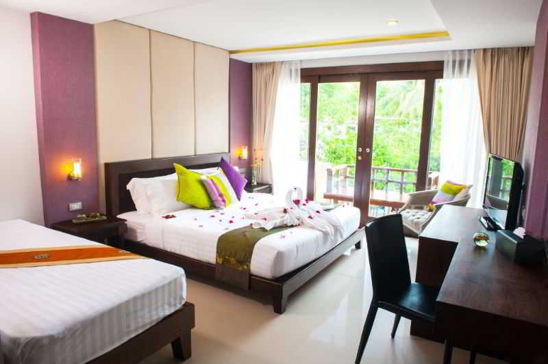Premier, Deluxe, Double or Twin Bed