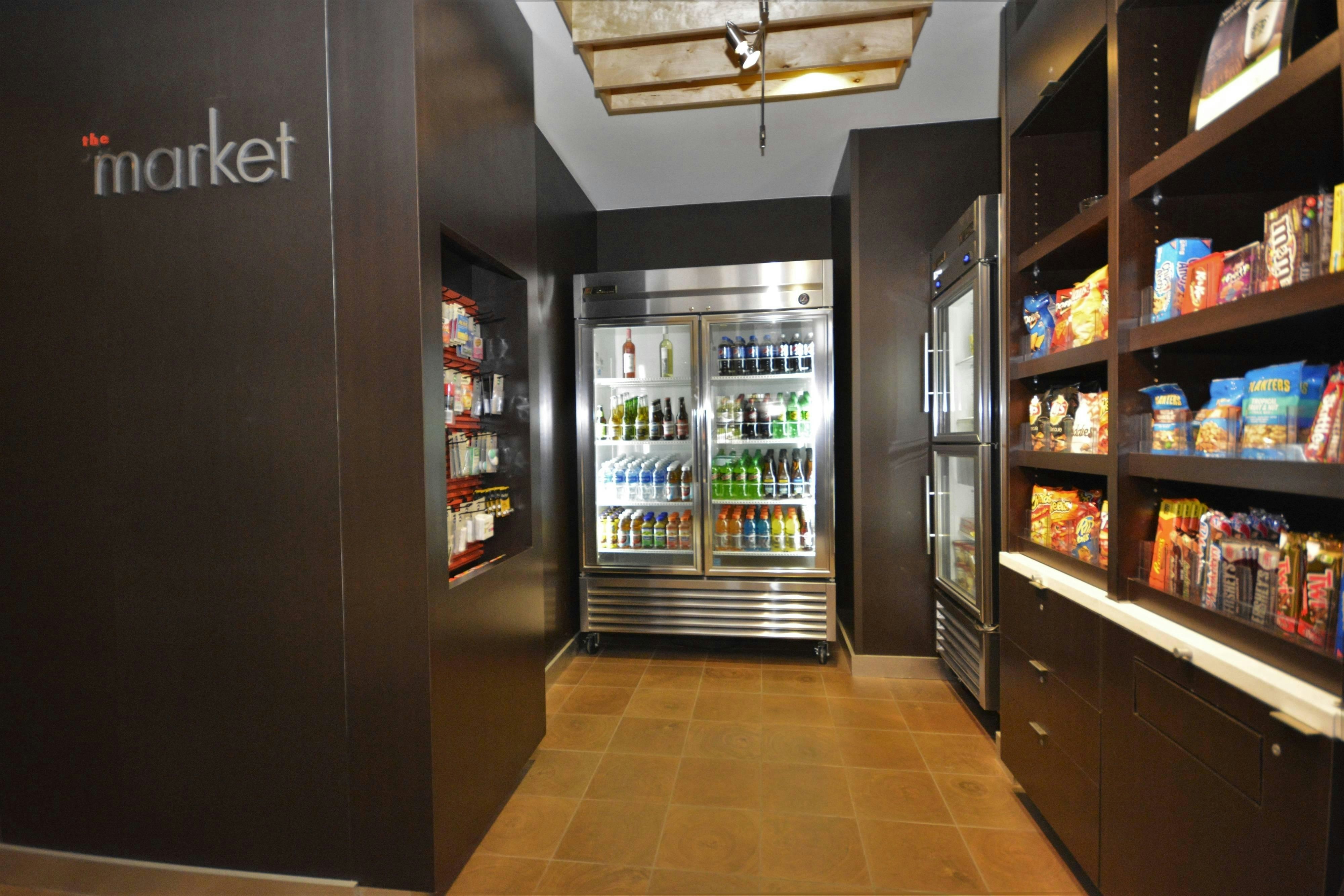Courtyard by Marriott Asheville Airport 8/24