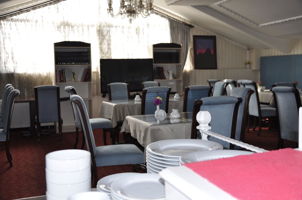 Azade Butik Otel 32/34
