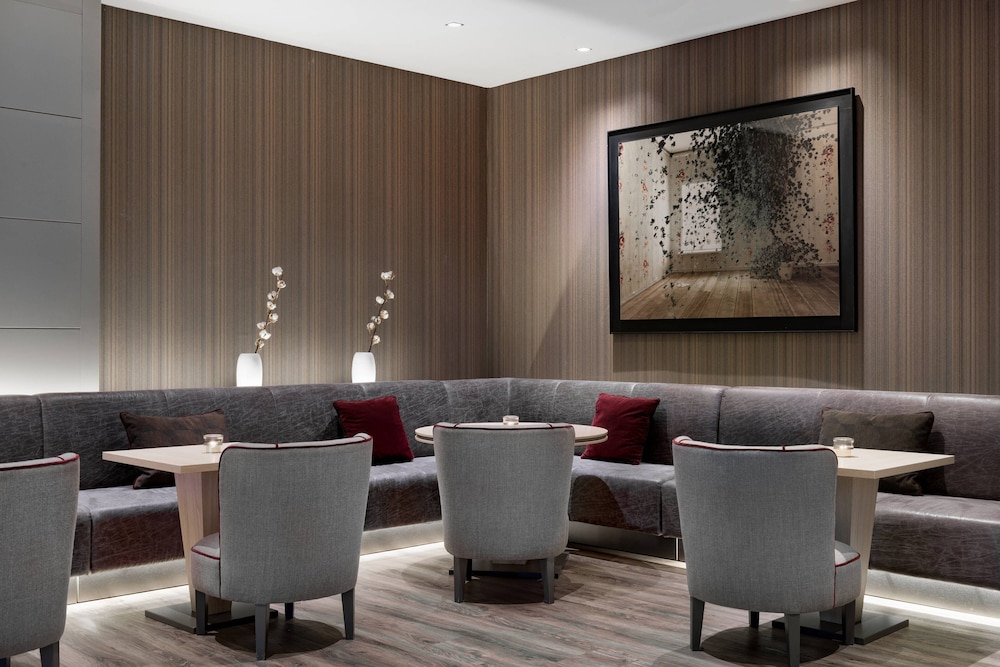 AC Hotel Bologna by Marriott 40/77