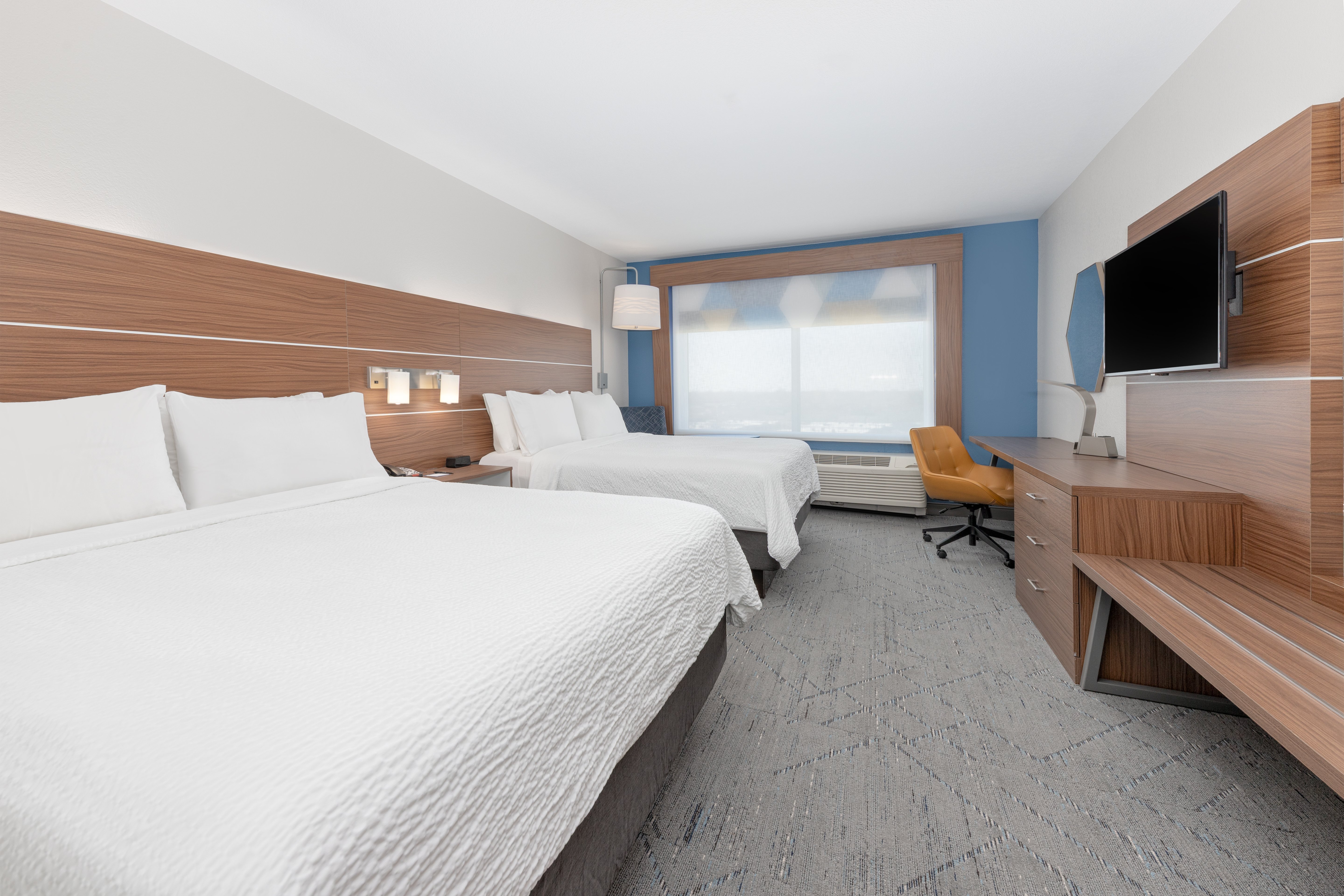 HOLIDAY INN EXPRESS & SUITES MOORE 26/75