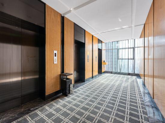 Hotel Conrab (Ganzhou Wanxiang) 48/58