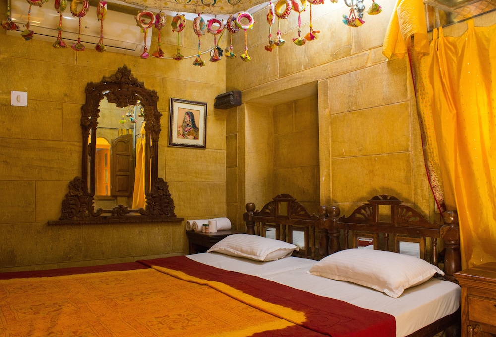 Hotel Shahi Palace 40/63
