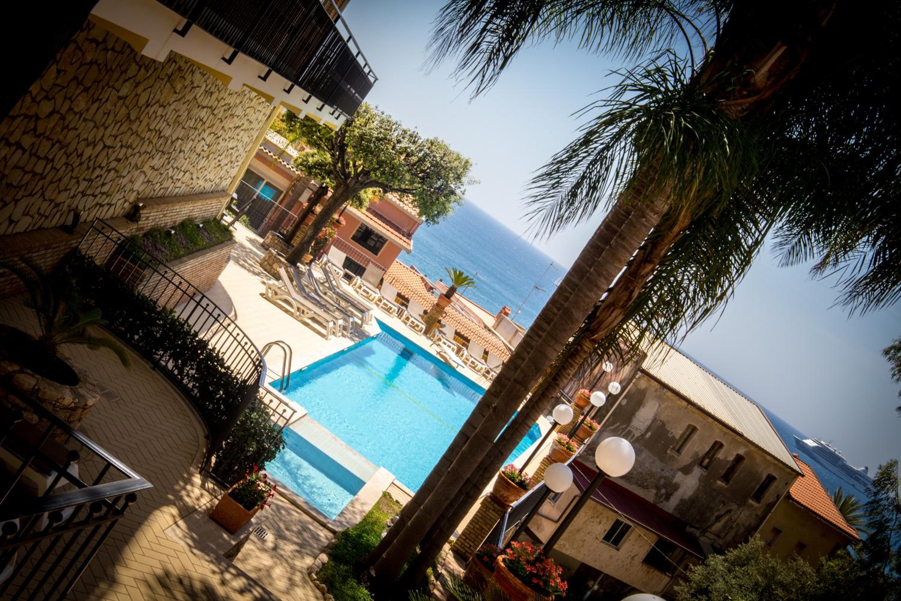Hotel Corallo Taormina 44/50