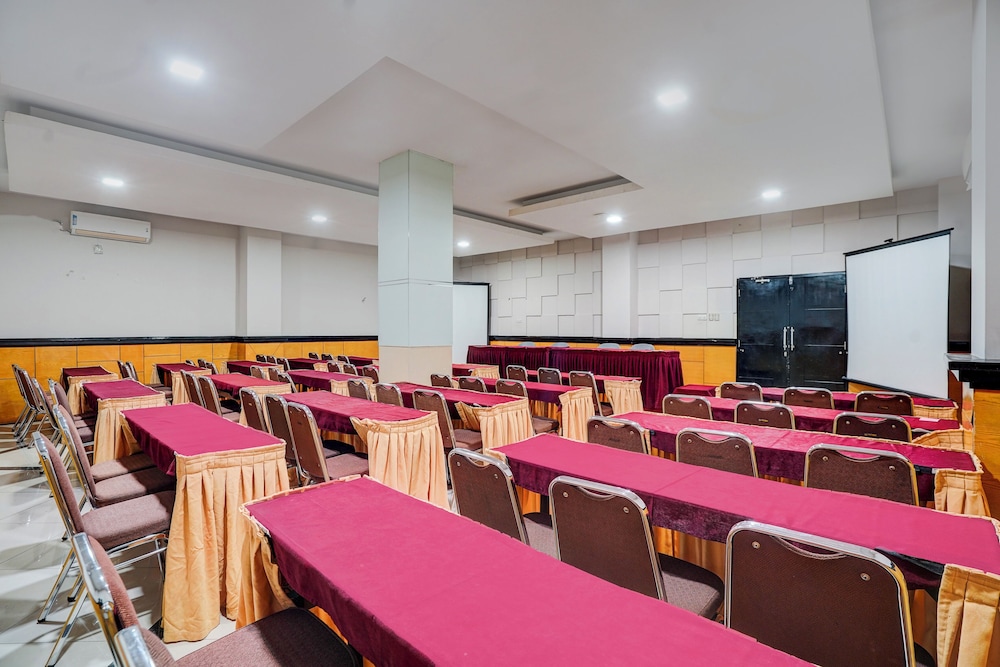 Townhouse Oak Padang near RTH Imam Bonjol formerly Bunda Hotel 46/60