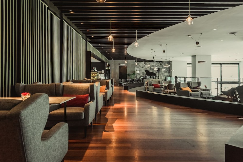 WEIL Hotel 34/56