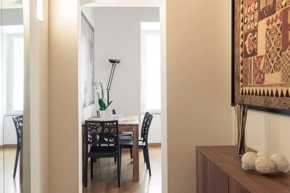 The Regal Suite 5/50