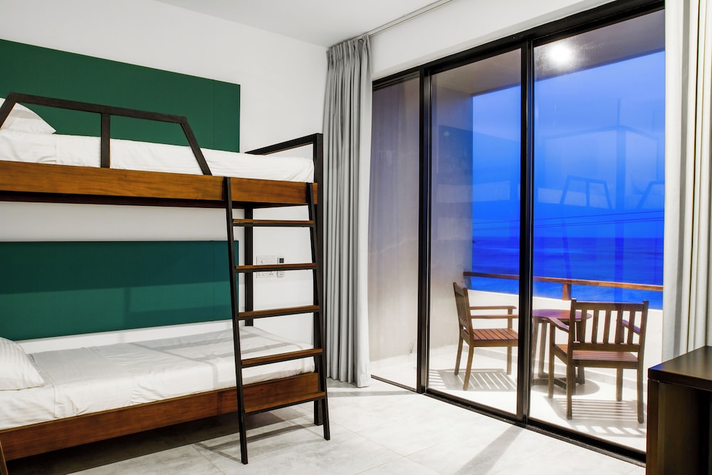 Lazy Koala Hostel - Adults Only 6/36