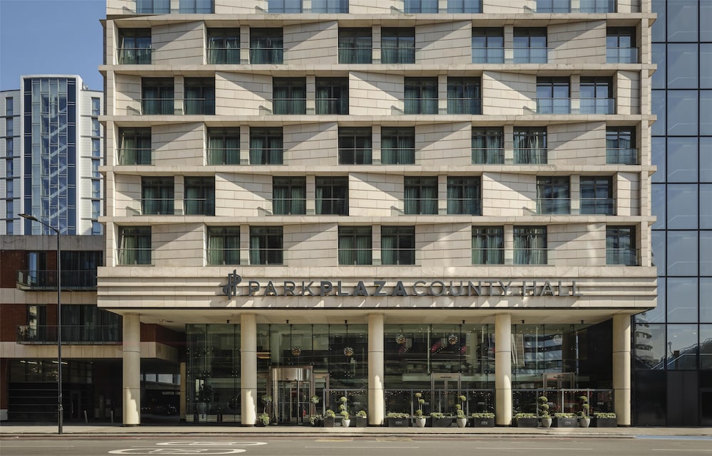 Park Plaza County Hall London in LONDON