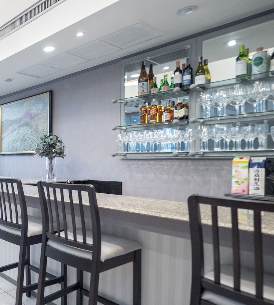 Yellow Ribbon Hills Boutique Suites 54/67