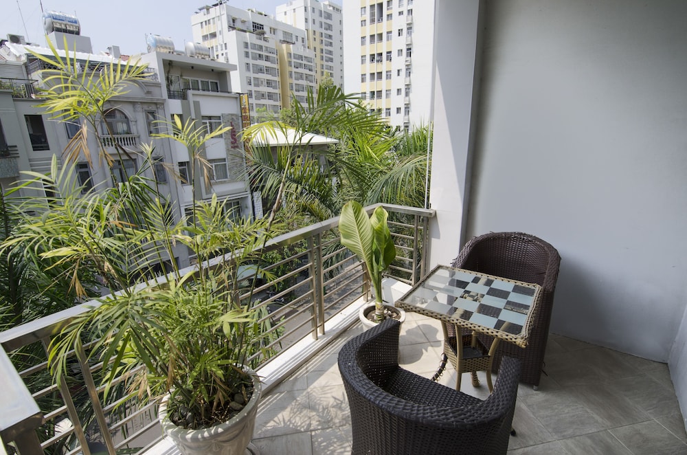Vien Dong 3D Apartment 27/30