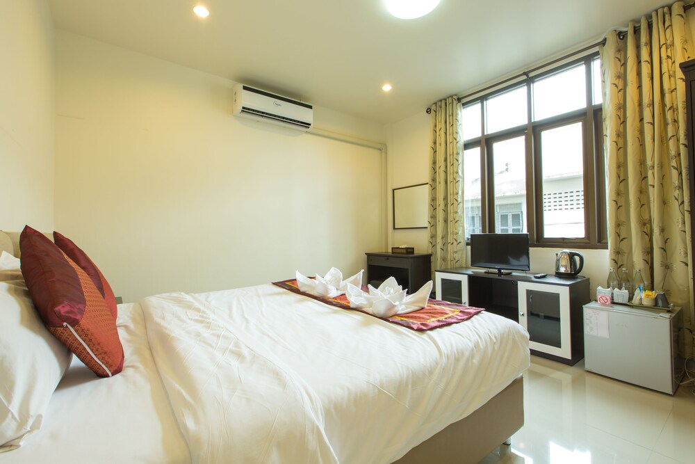 Chiang Mai Waroros Boutique Hotel (ex Baan Tai Wang Chiangmai) 18/71