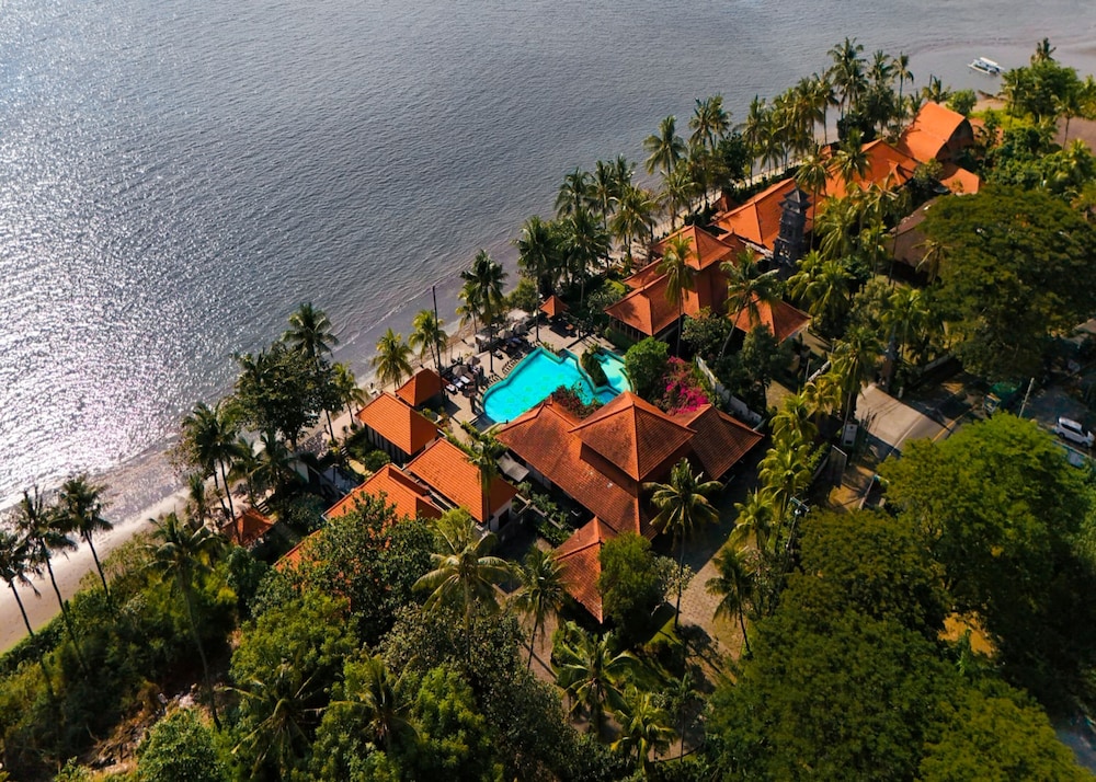 Nugraha Lovina Seaview Resort & Spa 61/69
