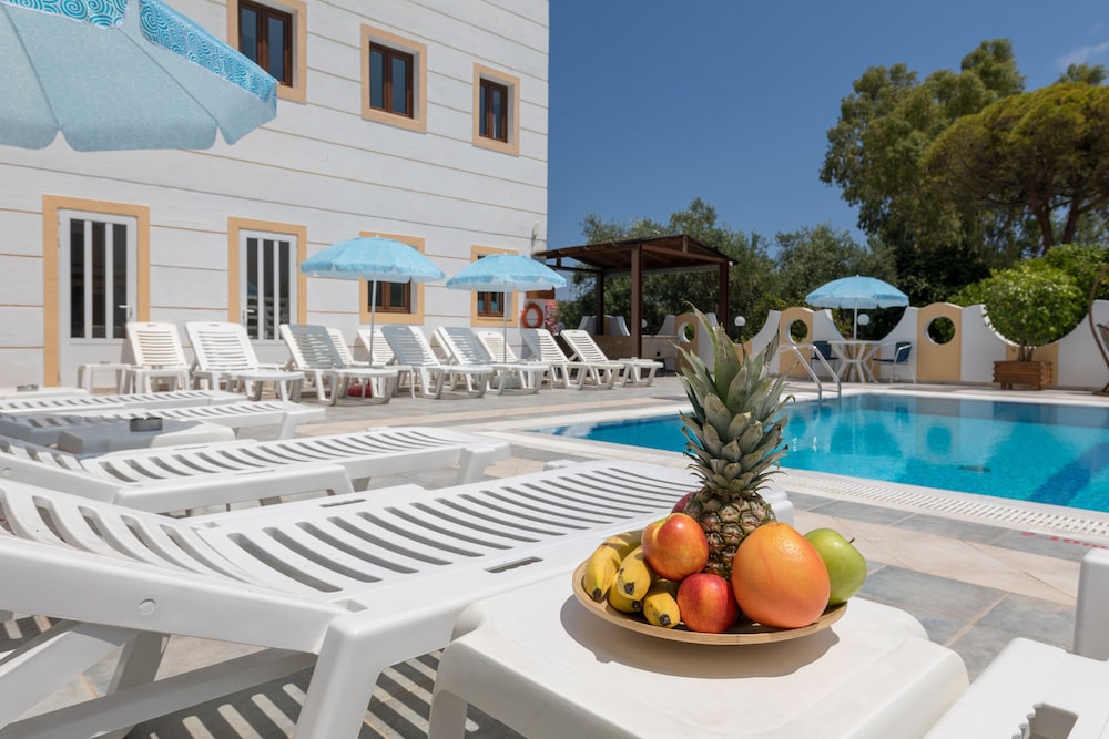 Lefkimi Hotel 19/53