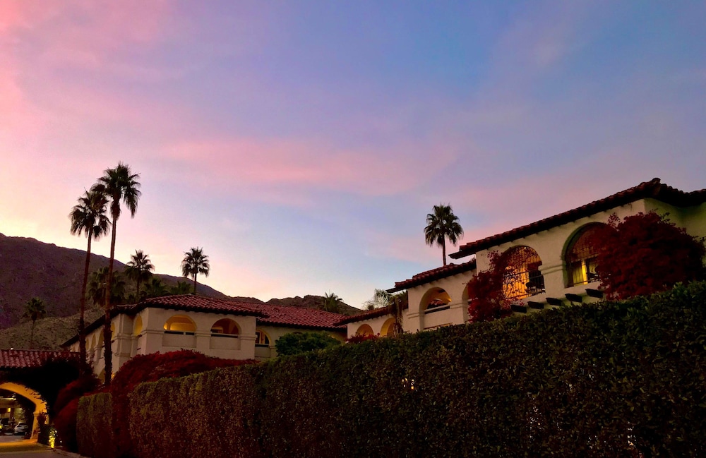 Best Western Plus Las Brisas Hotel 4/40