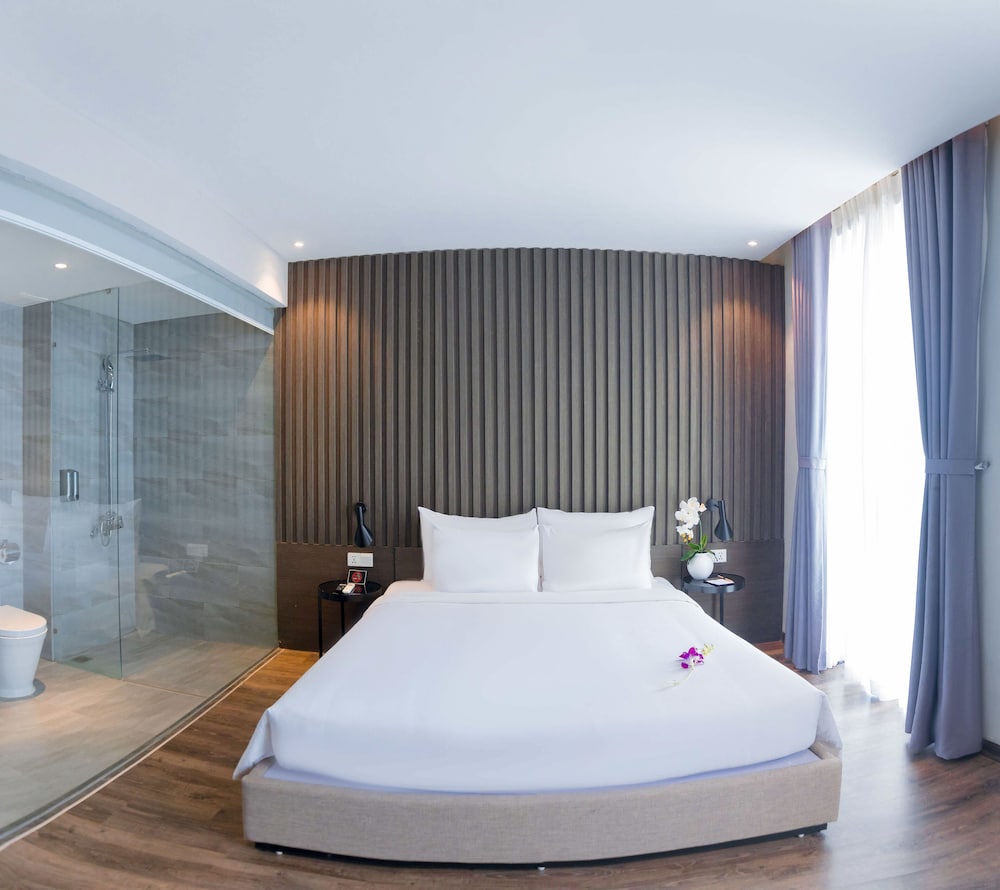 Grand Ocean Luxury Boutique 19/74