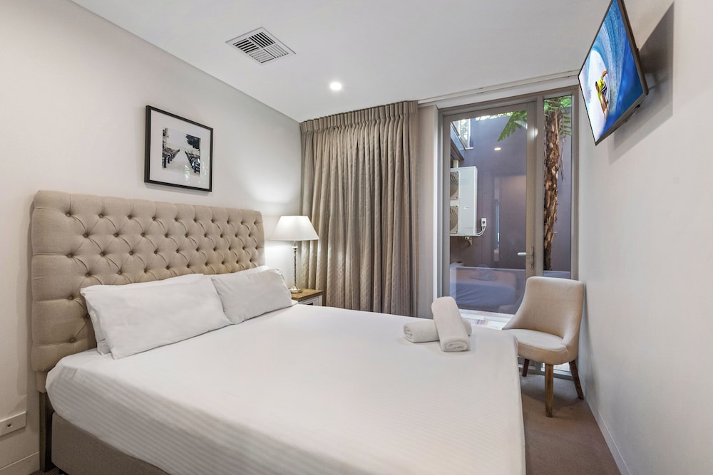 2 BEDROOMS, PREMIUM, APARTMENT, OCEAN VIEW