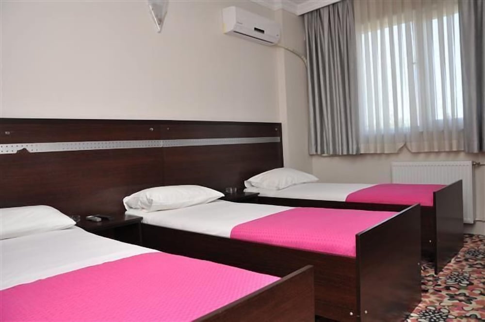 Otel Oz Yavuz 12/26