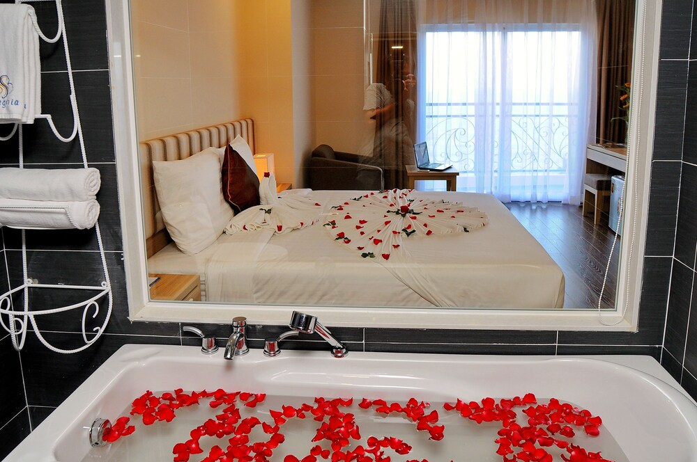 DB Hotel Nha Trang 11/22