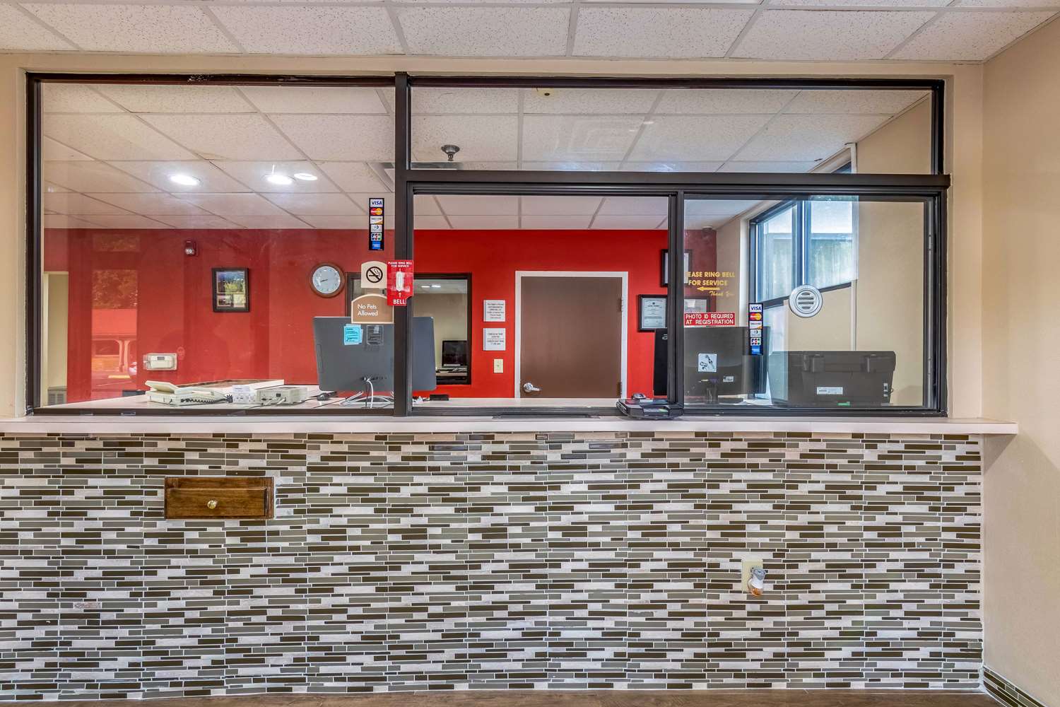 Americas Best Value Inn Opelika 3/12