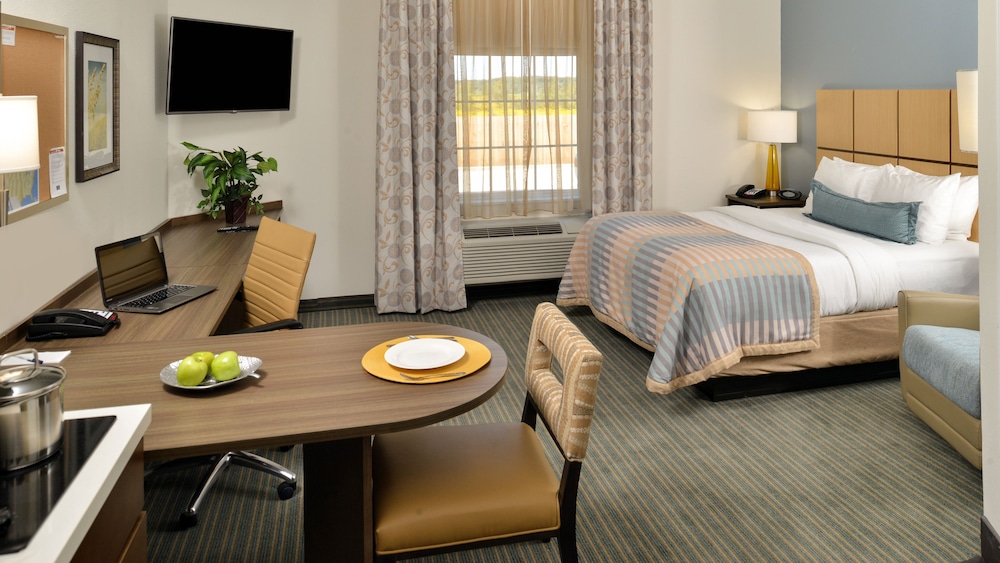 Candlewood Suites Houma 34/42