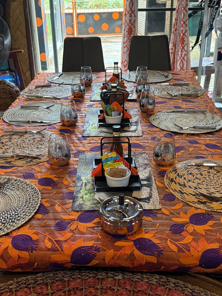 Lala Panzi Bed And Breakfast 56/64