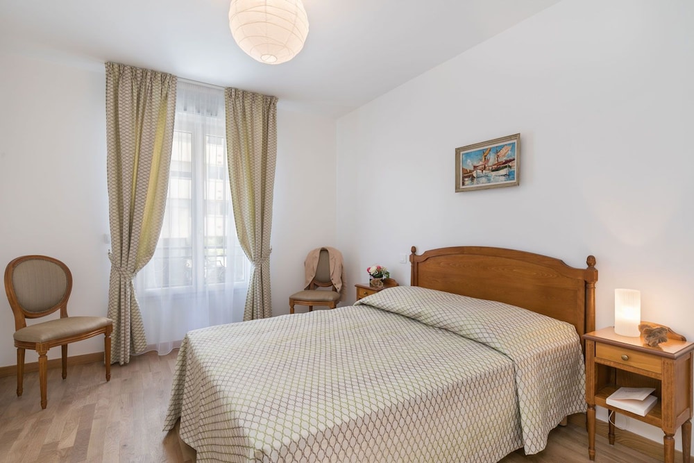 Villa Medicis Puteaux 12/50