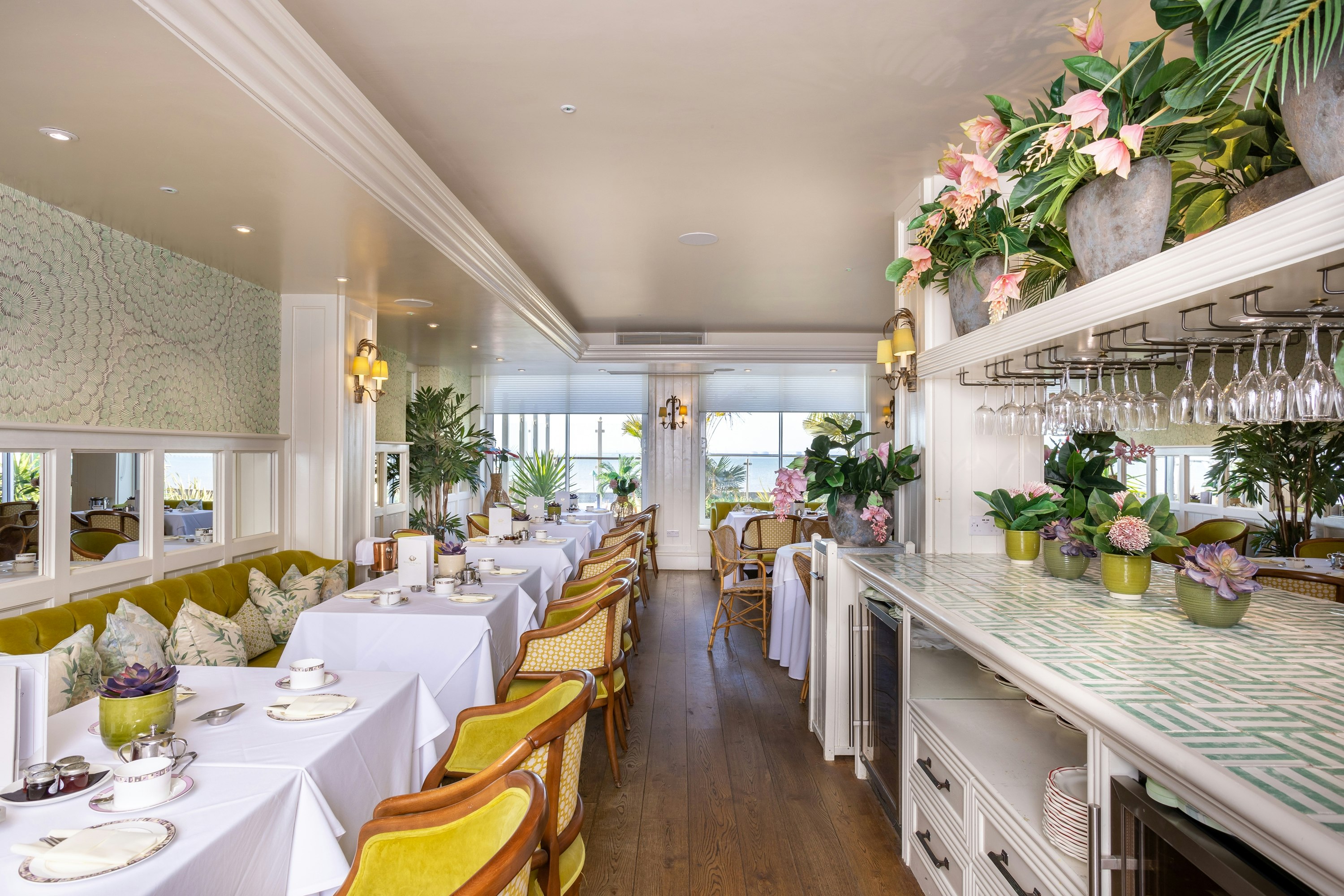 Roslin Beach Hotel 26/31