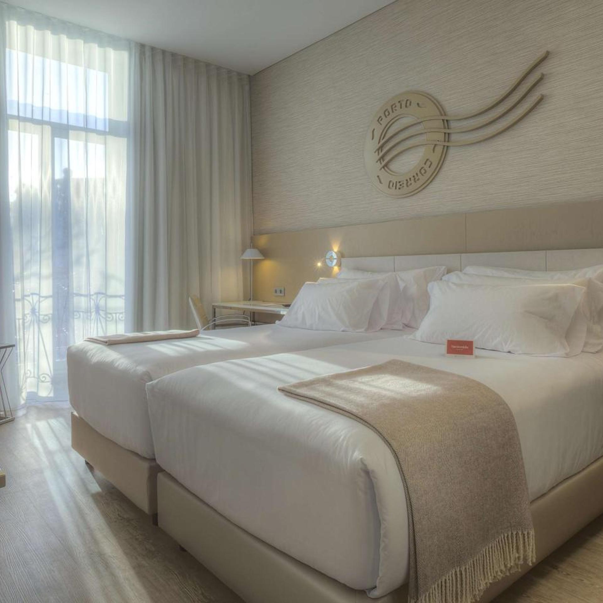 Deluxe, Double Bed, with Extra Bed