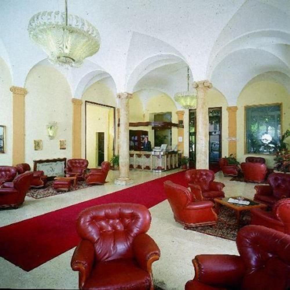 Grand Hotel Mediterranee 47/69