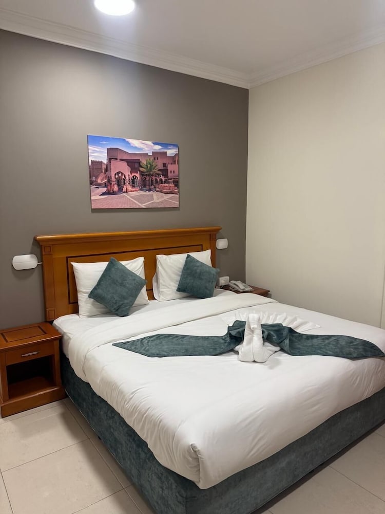 Al Murooj Hotel Apartments 10/21