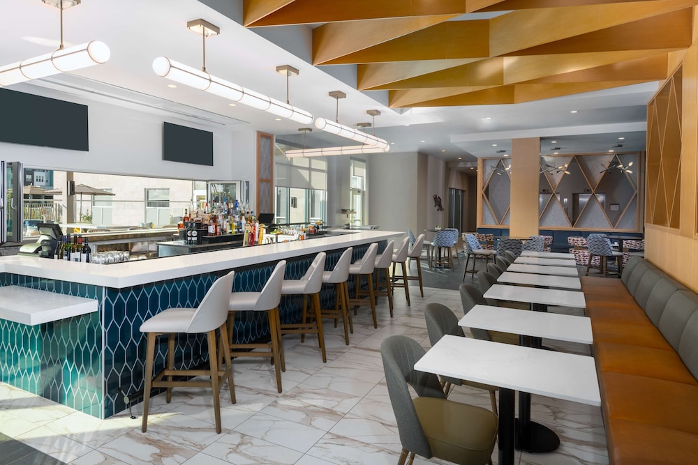 Hyatt House Orlando Airport 63/81