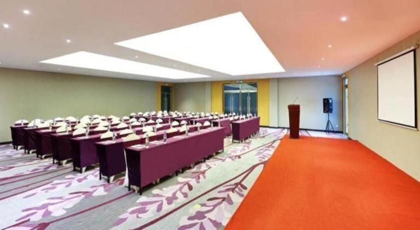 Lavande Hotel (Dezhou Development Zone) 34/37