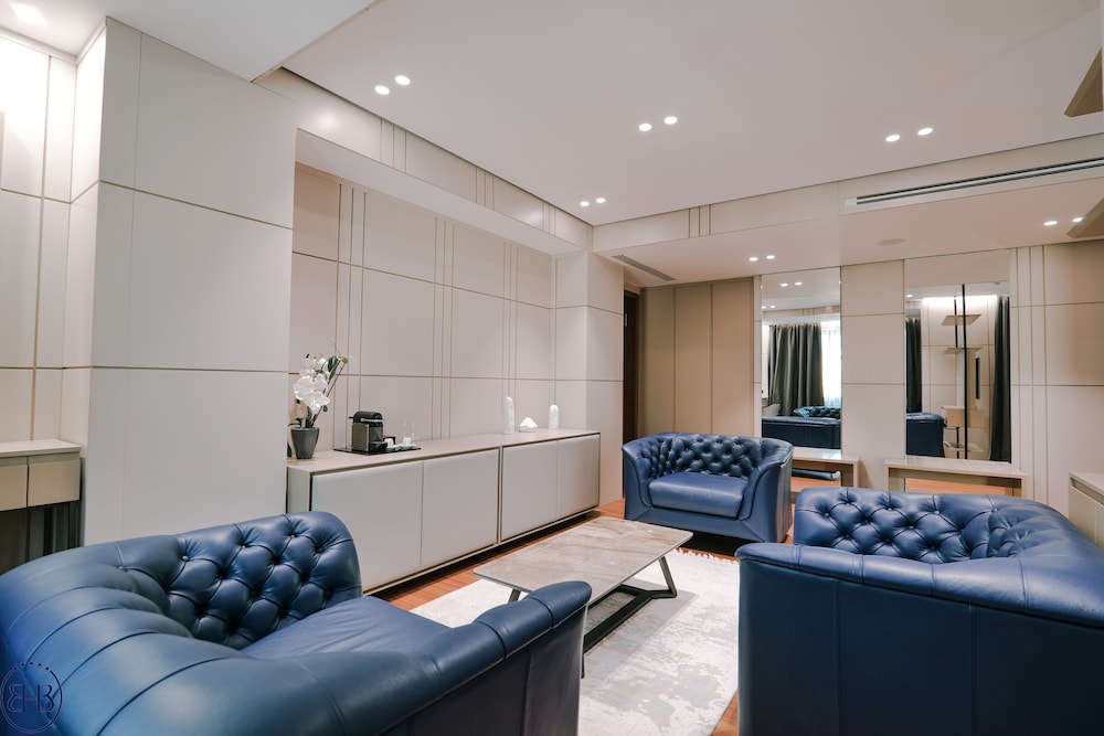 Hotel Butrinti 45/60