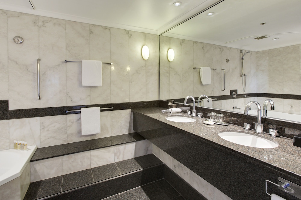 PULLMAN SYDNEY HYDE PARK 49/50
