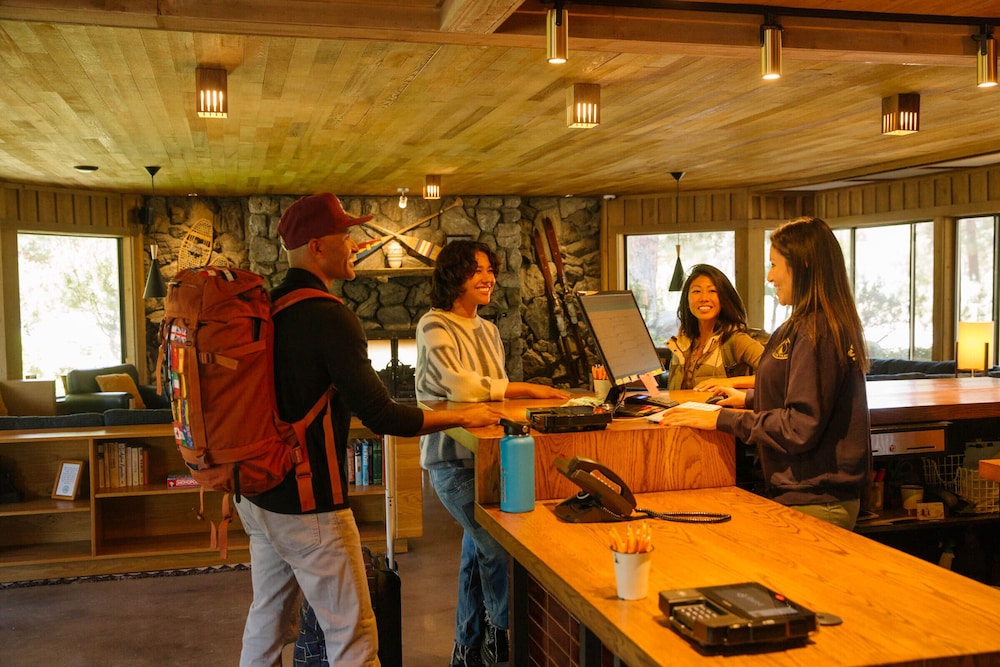 Station House Inn South Lake Tahoe 60/71