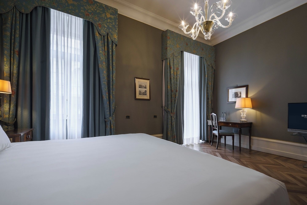 SUPERIOR, DOUBLE BED
