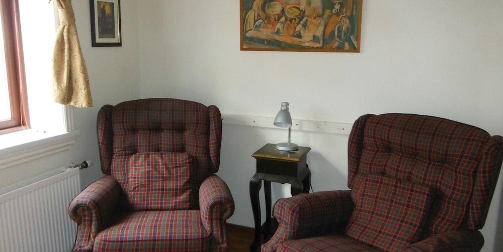 Three Sisters Studio Apartments 28/43