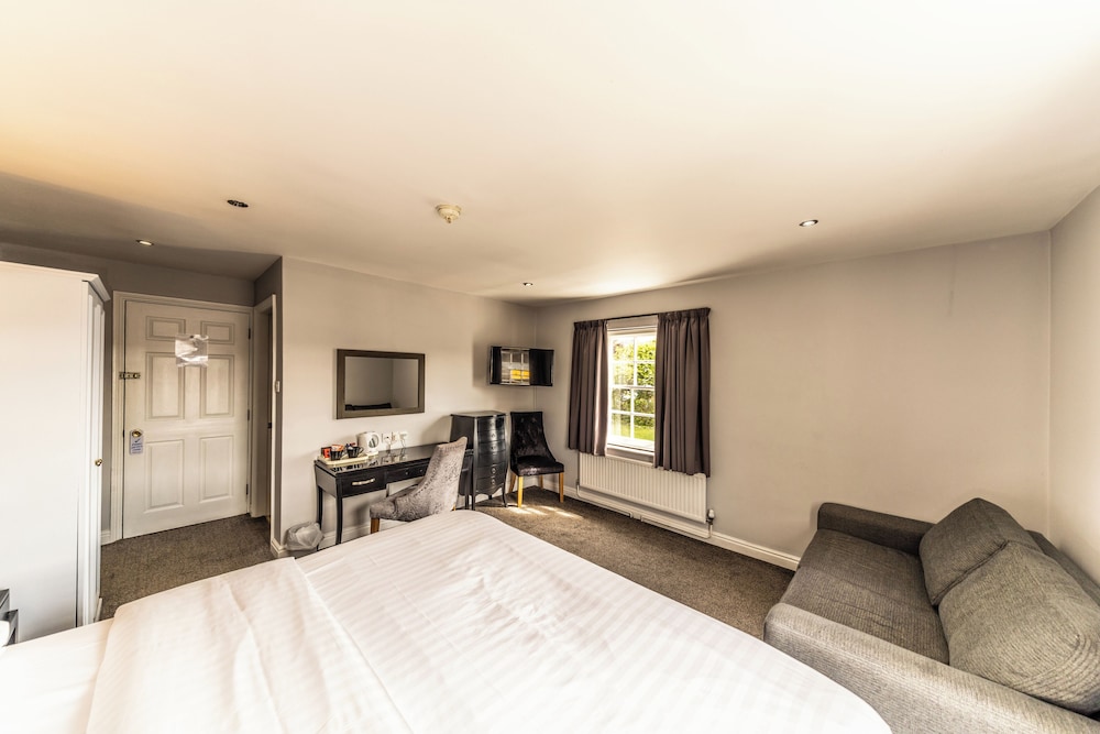 The Lion Pub With Rooms 18/63