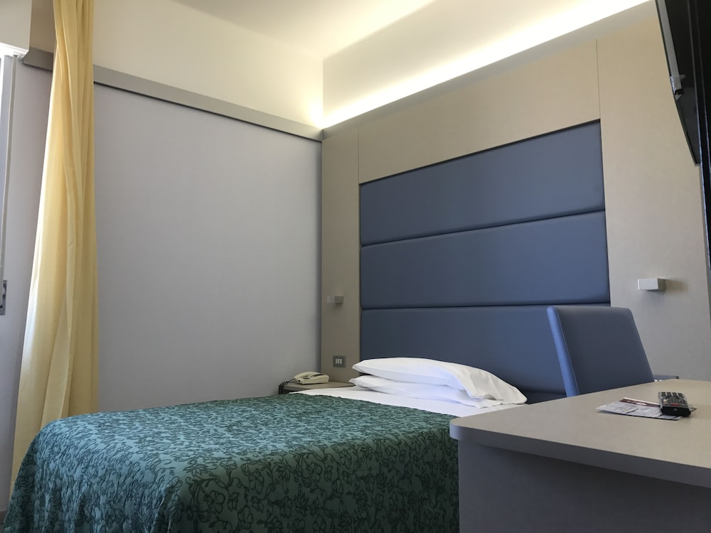 Hotel Elisabeth Due 48/50