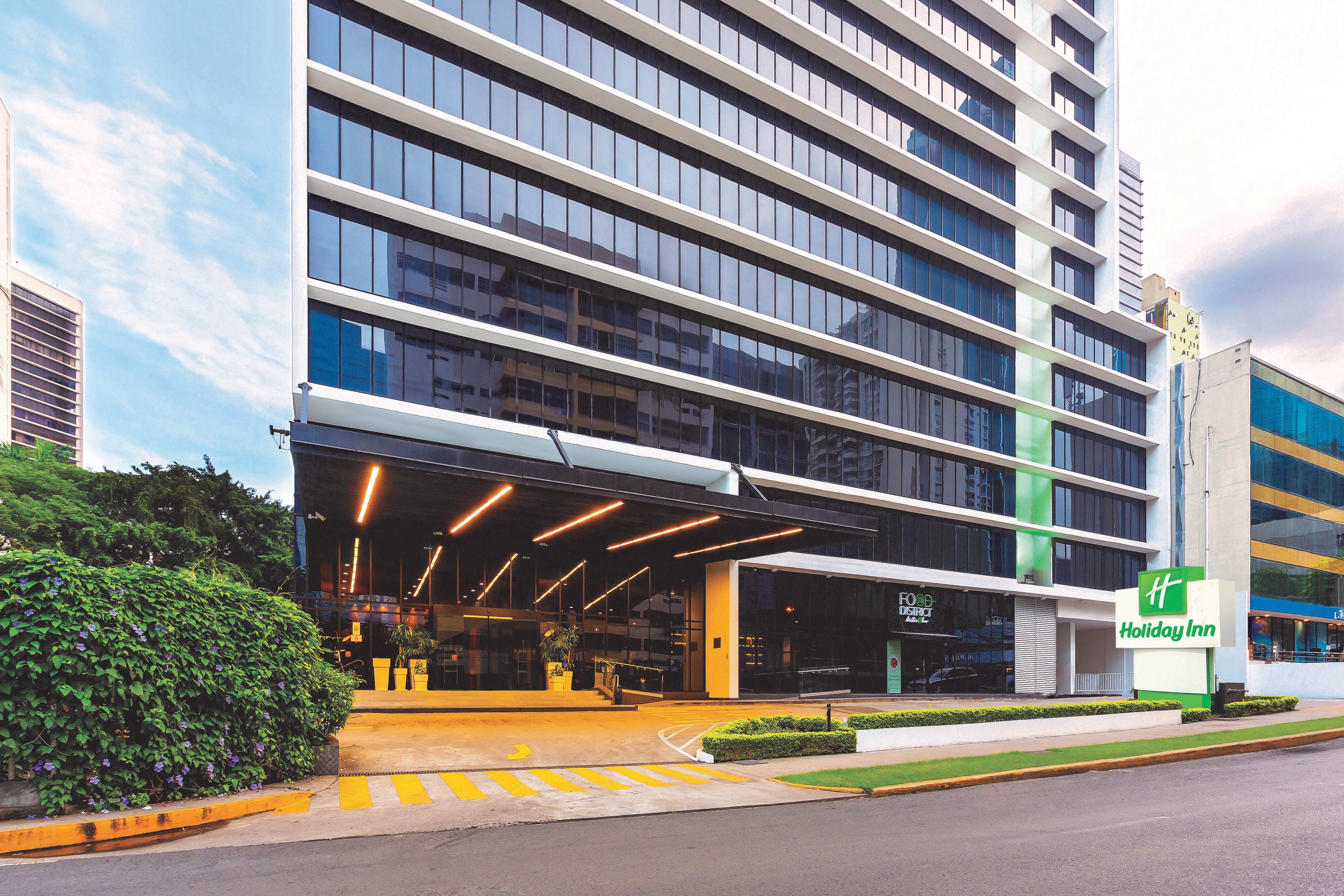 Holiday Inn Panama Distrito Financiero 56/62