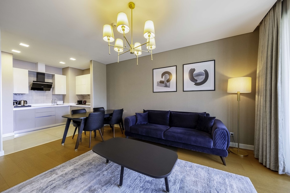 Radisson Residences Vadistanbul 55/70
