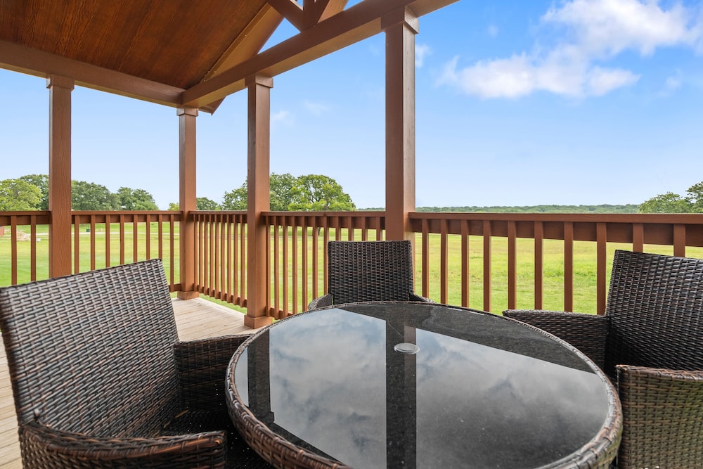 The Hideout Golf Club and Resort 18/50