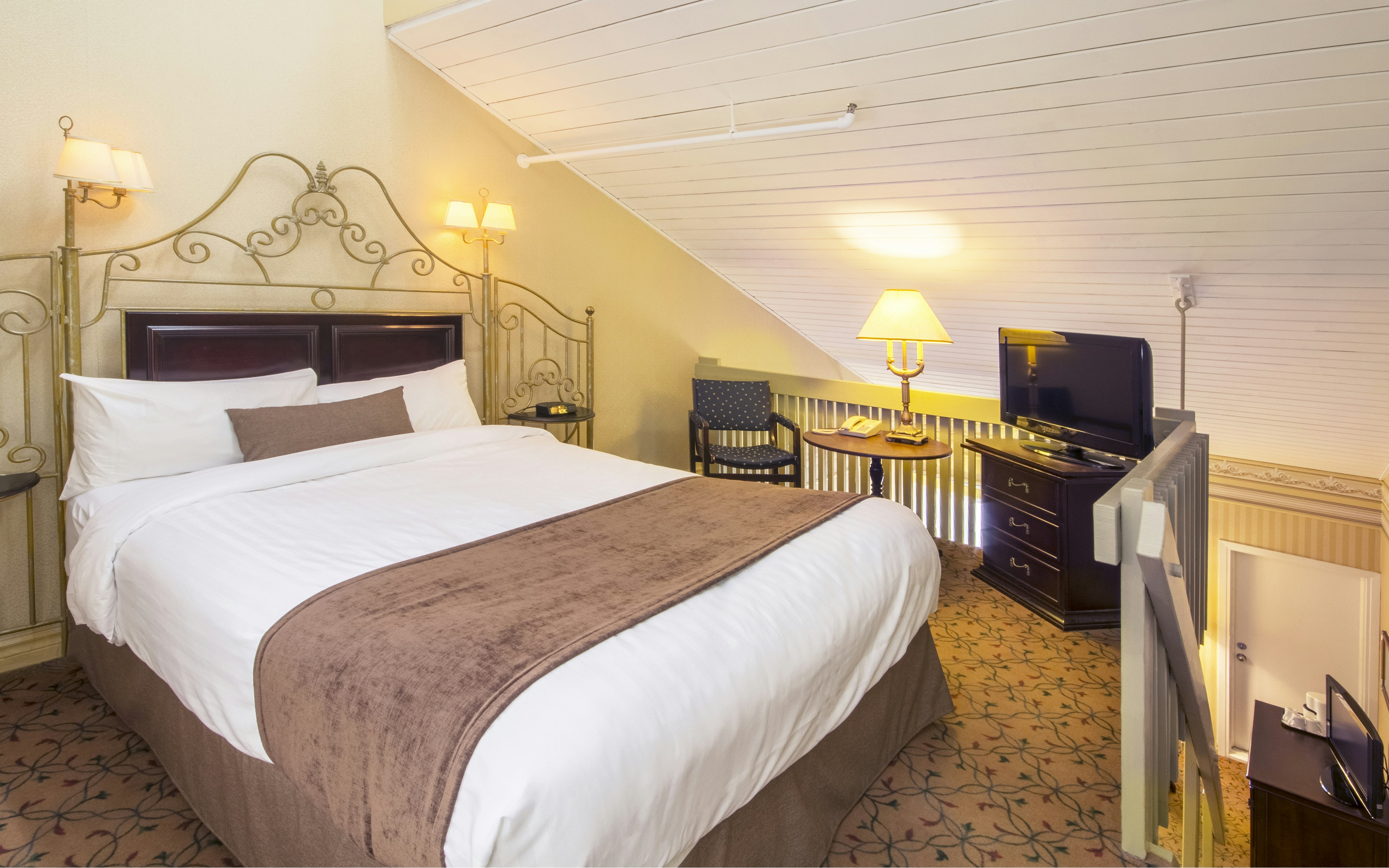 Auberge Quebec 5/24