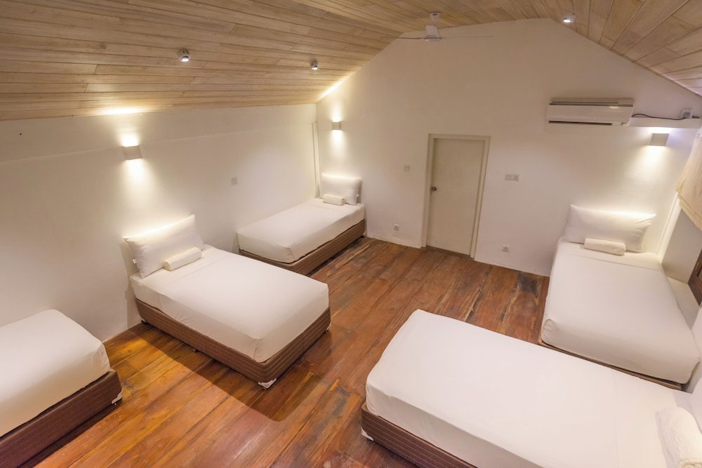 Hotel J Unawatuna 24/62