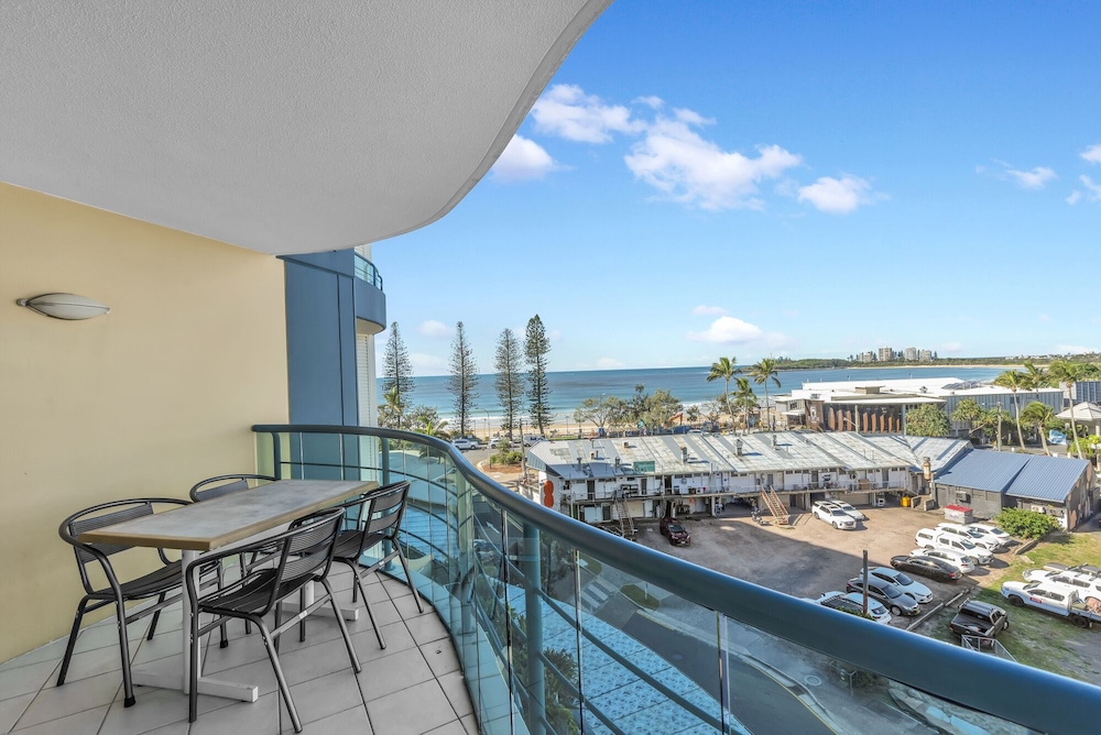 LANDMARK RESORT 44/73