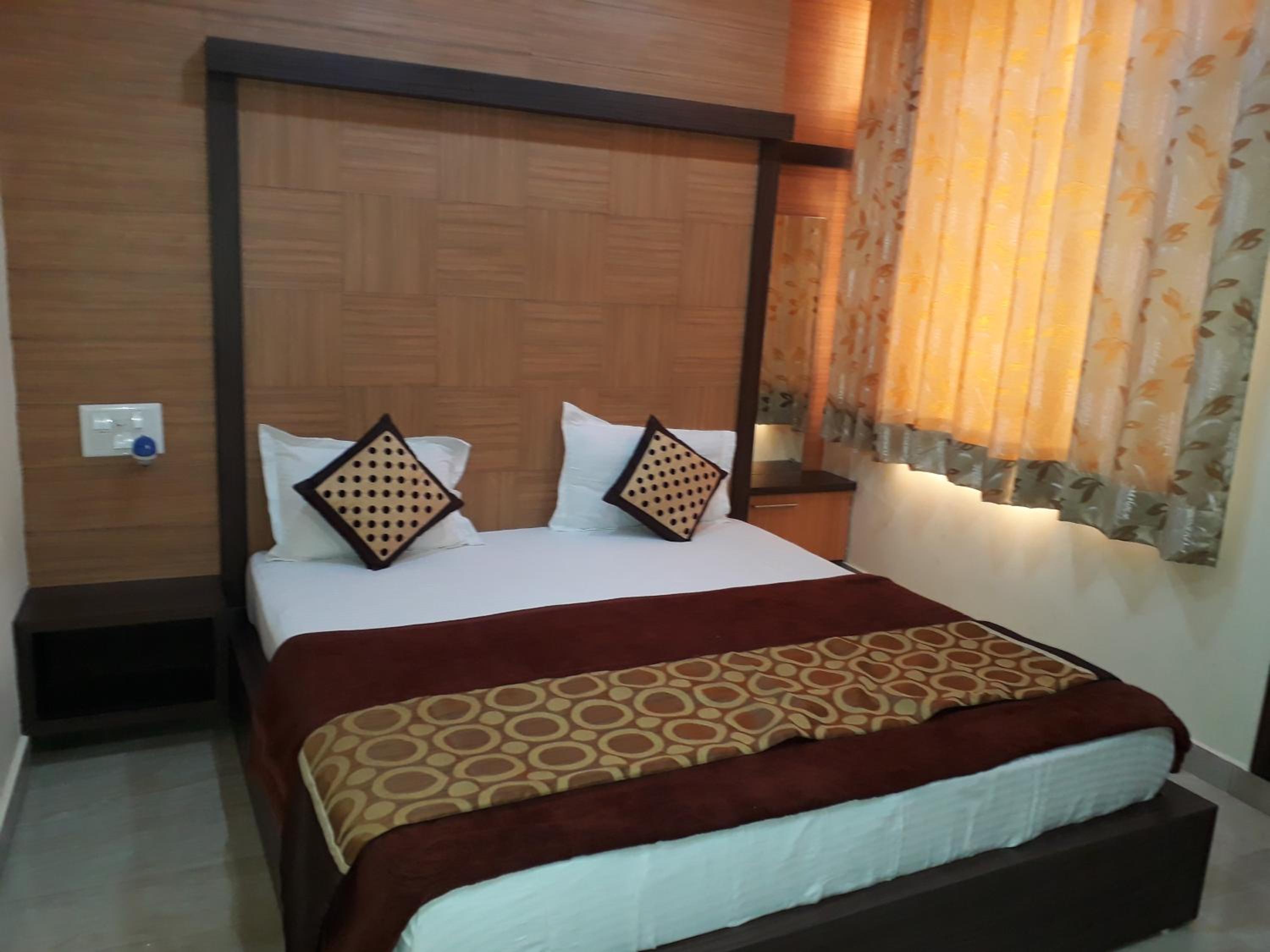Oyo 10820 Hotel Nature's View 18/68