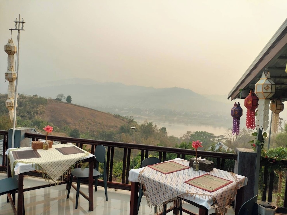 Chiang Khong Hill 37/50